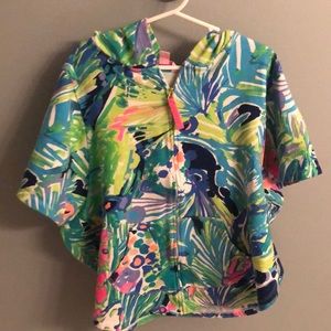 Lilly Pulitzer Ashlee Hooded Cover Up Poncho.